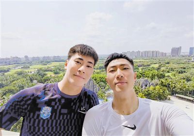 亚洲区另类春色综合小说